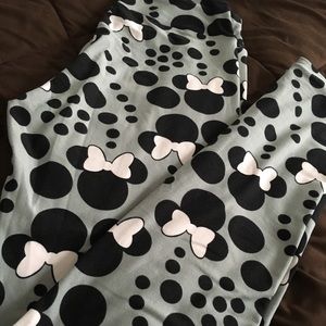 LulaRoe Disney Leggings